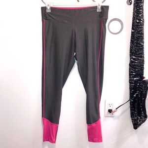 Like new – champion athletic leggings
